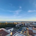 Cheerful 5-bedroom With Unique Rooftop Views Villa *