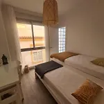 Cheerful 5-bedroom With Unique Rooftop Views Villa Tarifa